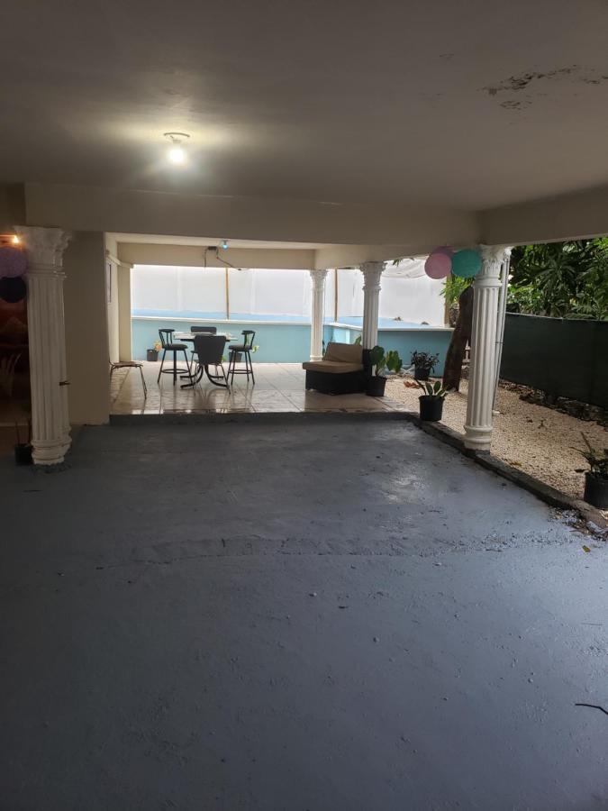 Grace Garden Guesthouse Ocho Rios Dış mekan fotoğraf